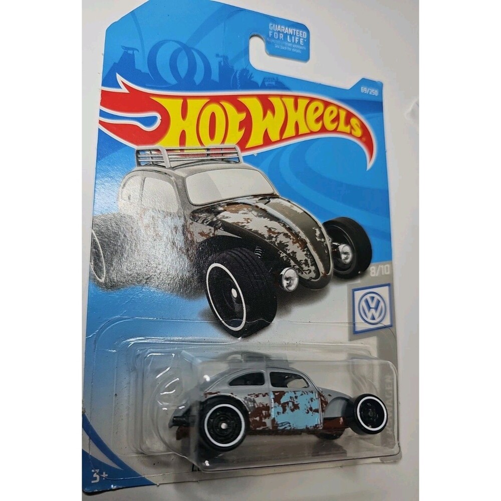 Hot Wheels 2019 Volkswagen 8/10 Custom Volkswagen Beetle 69/250 FYF77-D9C0J